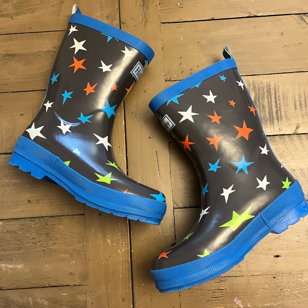 Size 13 Hatley star print rain boots